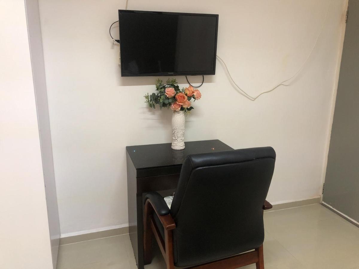 Hotel Bar Restaurant Emergency 911 Sto Lk Group Paramaribo Buitenkant foto